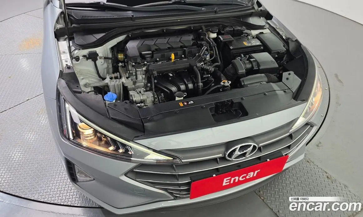 Hyundai Avante 2019 1.6 автомат (гидро), фото 6