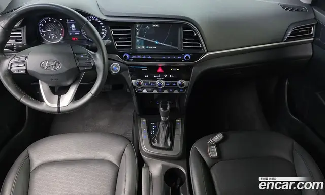 Hyundai Avante 2019 1.6 автомат (гидро), миниатюра 10