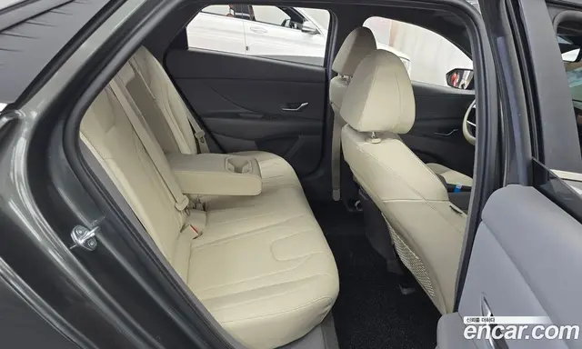 Hyundai Avante 2023 1.6 автомат (гидро), миниатюра 11