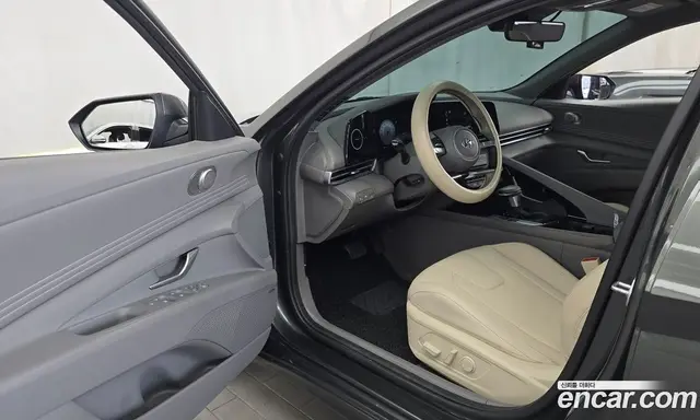 Hyundai Avante 2023 1.6 автомат (гидро), миниатюра 10