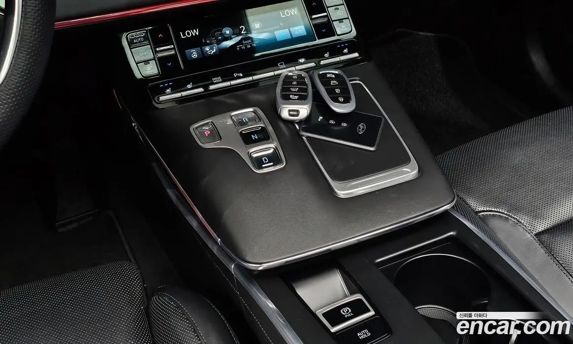 Hyundai Grandeur 2020 3.3 автомат (гидро), фото 11