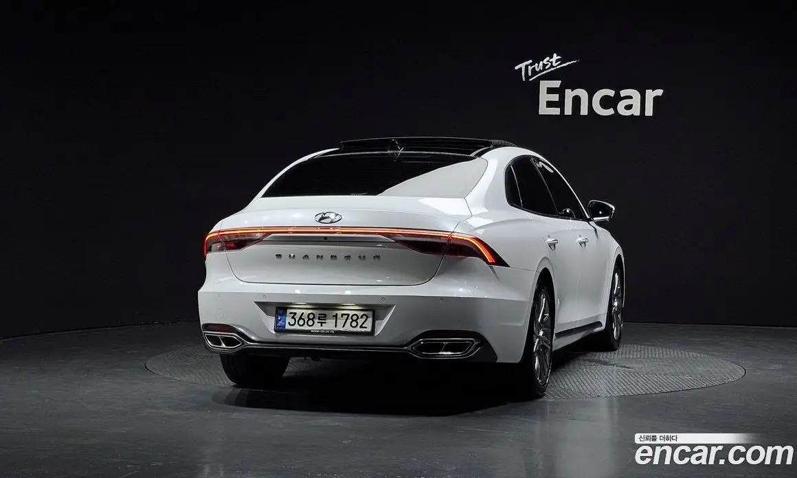 Hyundai Grandeur 2020 3.3 автомат (гидро), фото 3