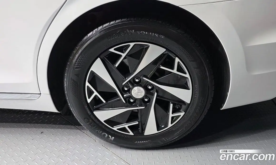 Hyundai Grandeur 2021 2.4 автомат (гидро), фото 5 Hyundai Grandeur 2021 2.4 автомат (гидро), фото 5