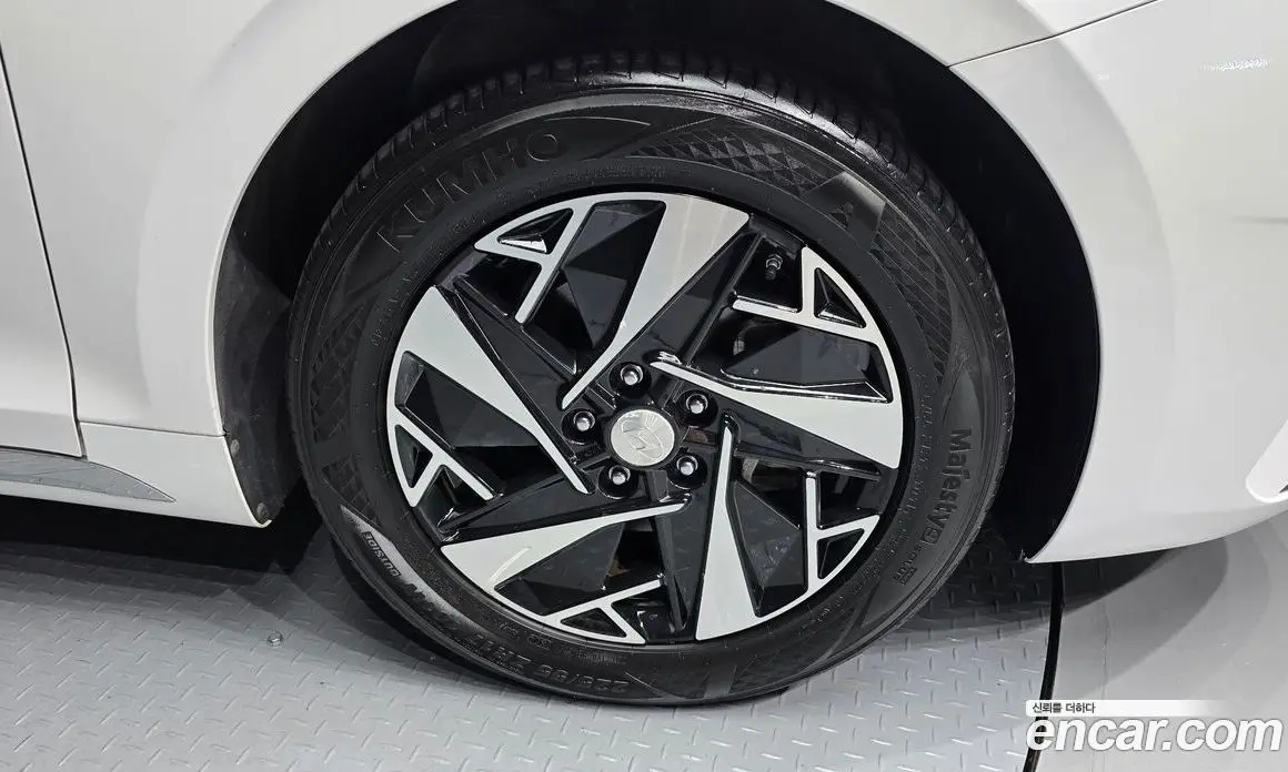 Hyundai Grandeur 2021 2.4 автомат (гидро), фото 7 Hyundai Grandeur 2021 2.4 автомат (гидро), фото 7