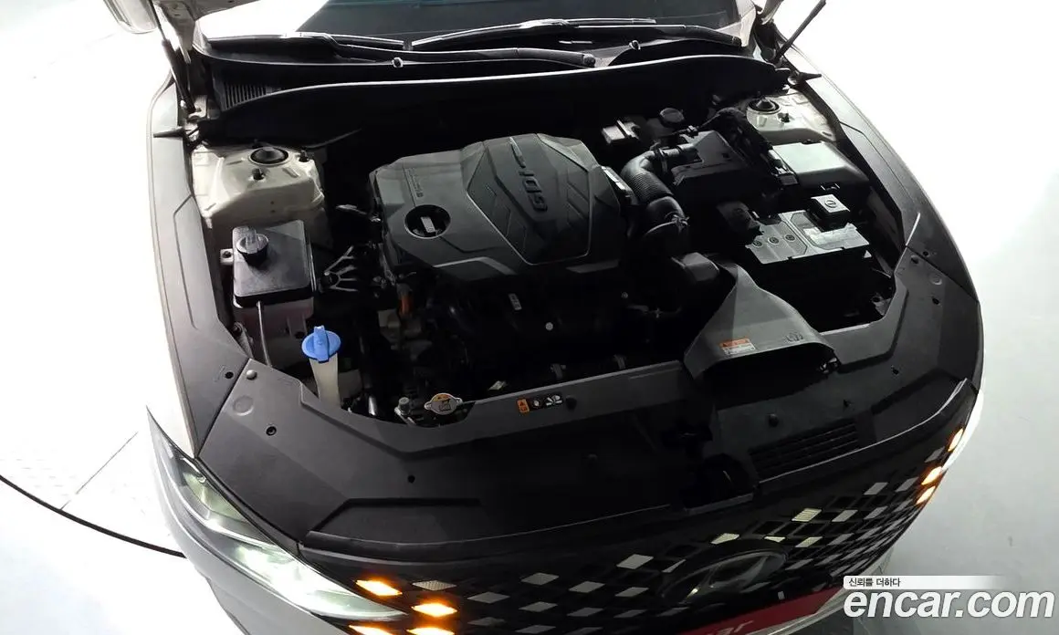 Hyundai Grandeur 2022 2.5 автомат (гидро), фото 6
