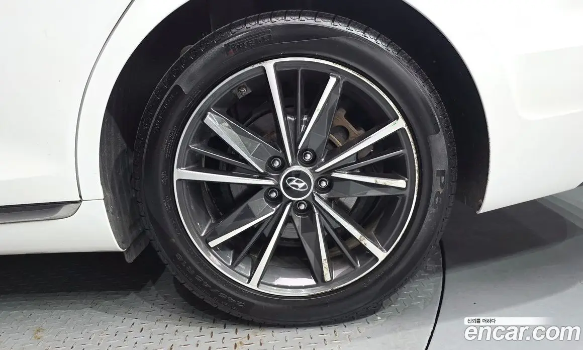 Hyundai Grandeur 2022 2.5 автомат (гидро), фото 7