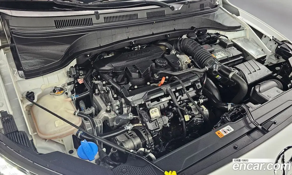 Hyundai Kona 2021 1.6 автомат (гидро), фото 6