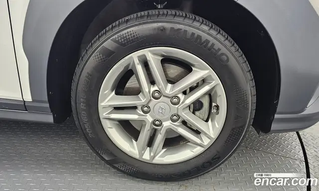 Hyundai Kona 2021 1.6 автомат (гидро), миниатюра 7