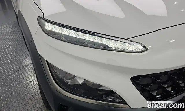 Hyundai Kona 2021 1.6 автомат (гидро), миниатюра 8