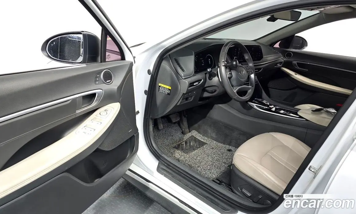 Hyundai Sonata 2019 2.0 автомат (гидро), фото 12 Hyundai Sonata 2019 2.0 автомат (гидро), фото 12