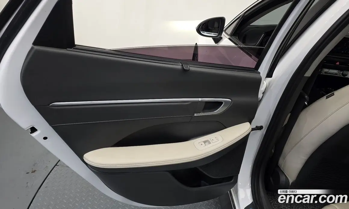Hyundai Sonata 2019 2.0 автомат (гидро), фото 14 Hyundai Sonata 2019 2.0 автомат (гидро), фото 14
