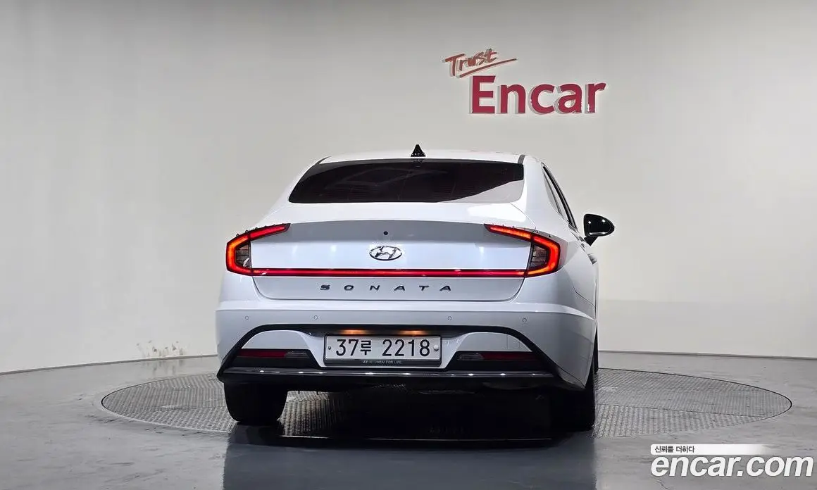Hyundai Sonata 2019 2.0 автомат (гидро), фото 3 Hyundai Sonata 2019 2.0 автомат (гидро), фото 3
