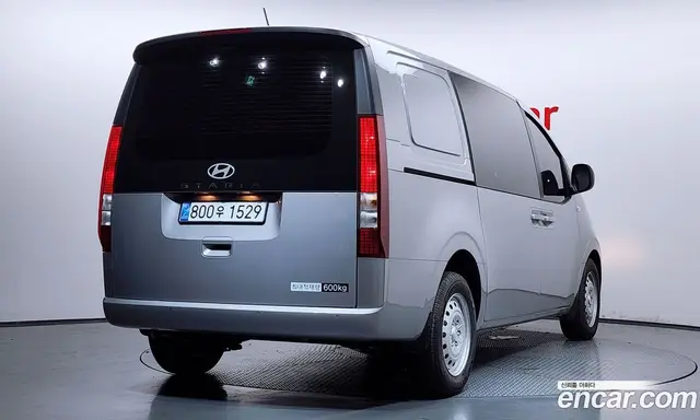 Hyundai Staria 2025 2.2 автомат (гидро), миниатюра 2
