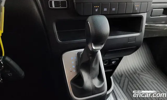 Hyundai Staria 2025 2.2 автомат (гидро), миниатюра 12
