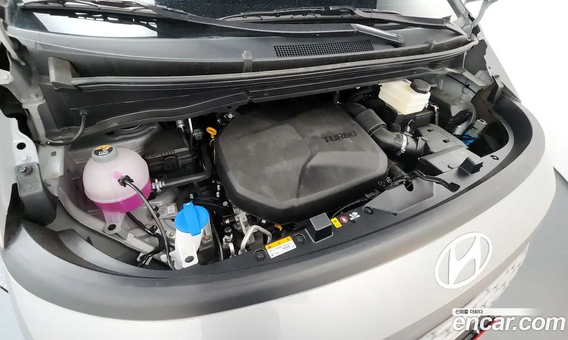 Hyundai Staria 2025 2.2 автомат (гидро), фото 6