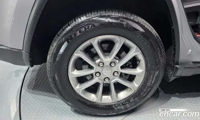 Jeep Cherokee 2015 3.0 автомат (гидро), миниатюра 5