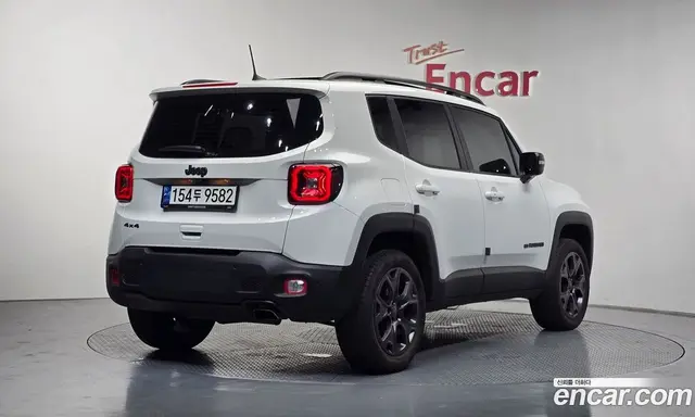 Jeep Renegade 2021 2.4 автомат (гидро), миниатюра 2 Jeep Renegade 2021 2.4 автомат (гидро), миниатюра 2