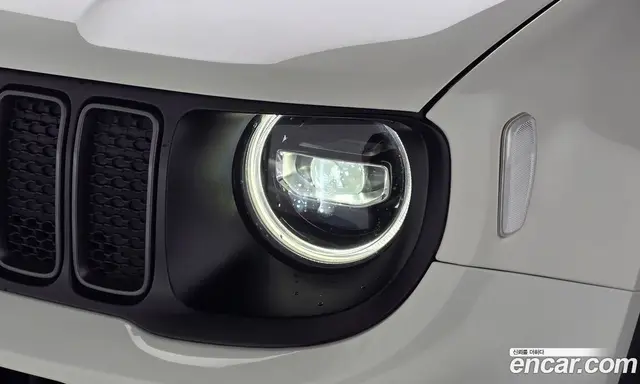 Jeep Renegade 2021 2.4 автомат (гидро), миниатюра 8 Jeep Renegade 2021 2.4 автомат (гидро), миниатюра 8