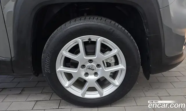 Jeep Renegade 2022 1.3 автомат (гидро), миниатюра 7 Jeep Renegade 2022 1.3 автомат (гидро), миниатюра 7