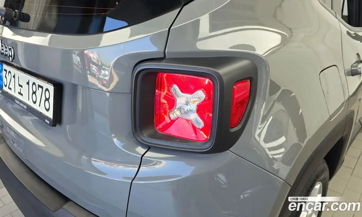 Jeep Renegade 2022 1.3 автомат (гидро), фото 9 Jeep Renegade 2022 1.3 автомат (гидро), фото 9