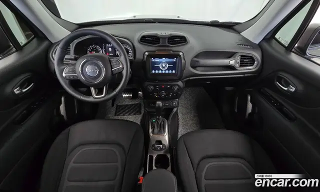 Jeep Renegade 2022 1.3 автомат (гидро), миниатюра 10 Jeep Renegade 2022 1.3 автомат (гидро), миниатюра 10