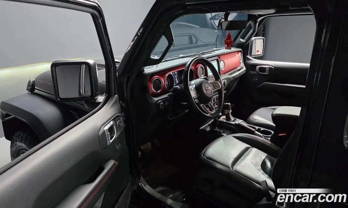 Jeep Wrangler 2020 2.0 автомат (гидро), фото 11 Jeep Wrangler 2020 2.0 автомат (гидро), фото 11