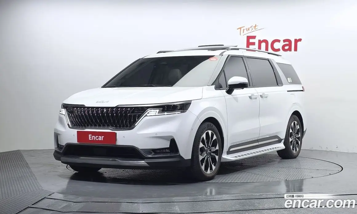 Kia Carnival 2023 2.2 автомат (гидро), фото 1 Kia Carnival 2023 2.2 автомат (гидро), фото 1