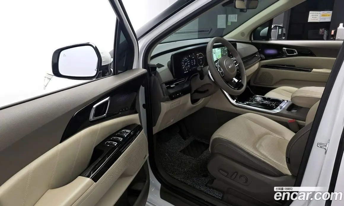 Kia Carnival 2023 2.2 автомат (гидро), фото 13 Kia Carnival 2023 2.2 автомат (гидро), фото 13
