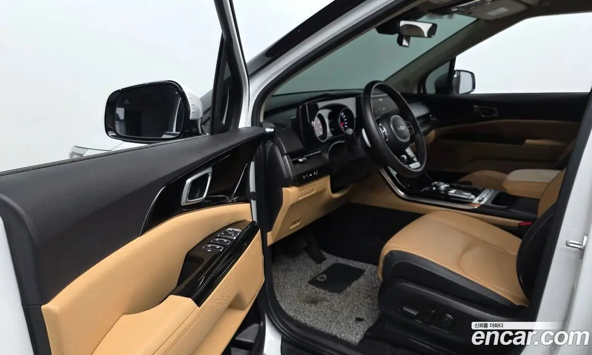 Kia Carnival 2023 3.5 автомат (гидро), фото 12
