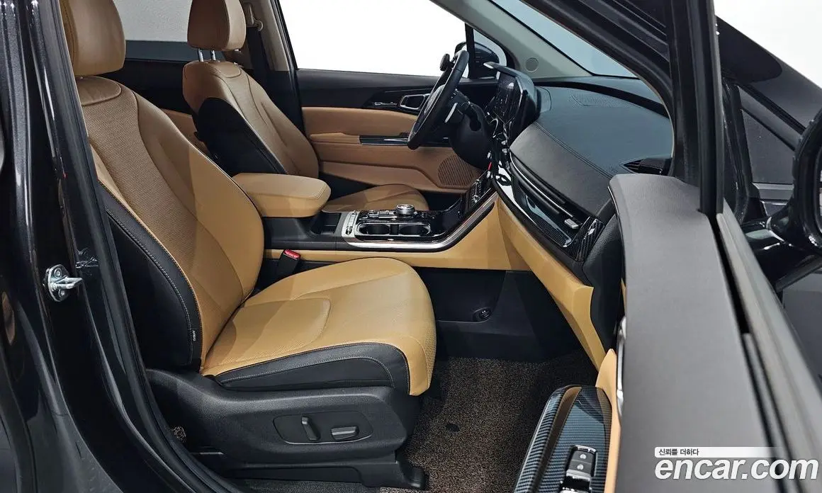 Kia Carnival 2023 3.5 автомат (гидро), фото 16 Kia Carnival 2023 3.5 автомат (гидро), фото 16