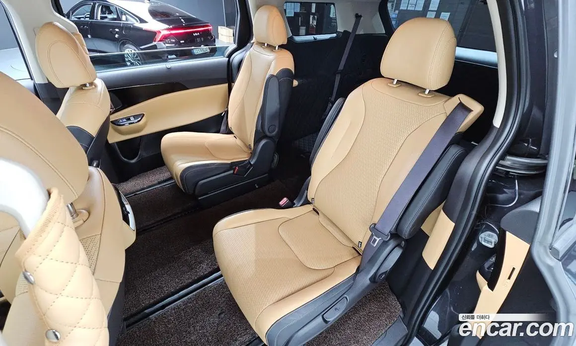 Kia Carnival 2023 3.5 автомат (гидро), фото 18 Kia Carnival 2023 3.5 автомат (гидро), фото 18