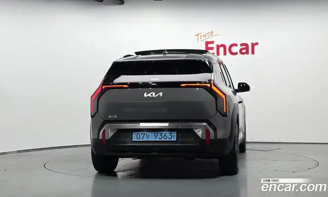 Kia EV3 2024 0.2 автомат (гидро), миниатюра 4 Kia EV3 2024 0.2 автомат (гидро), миниатюра 4