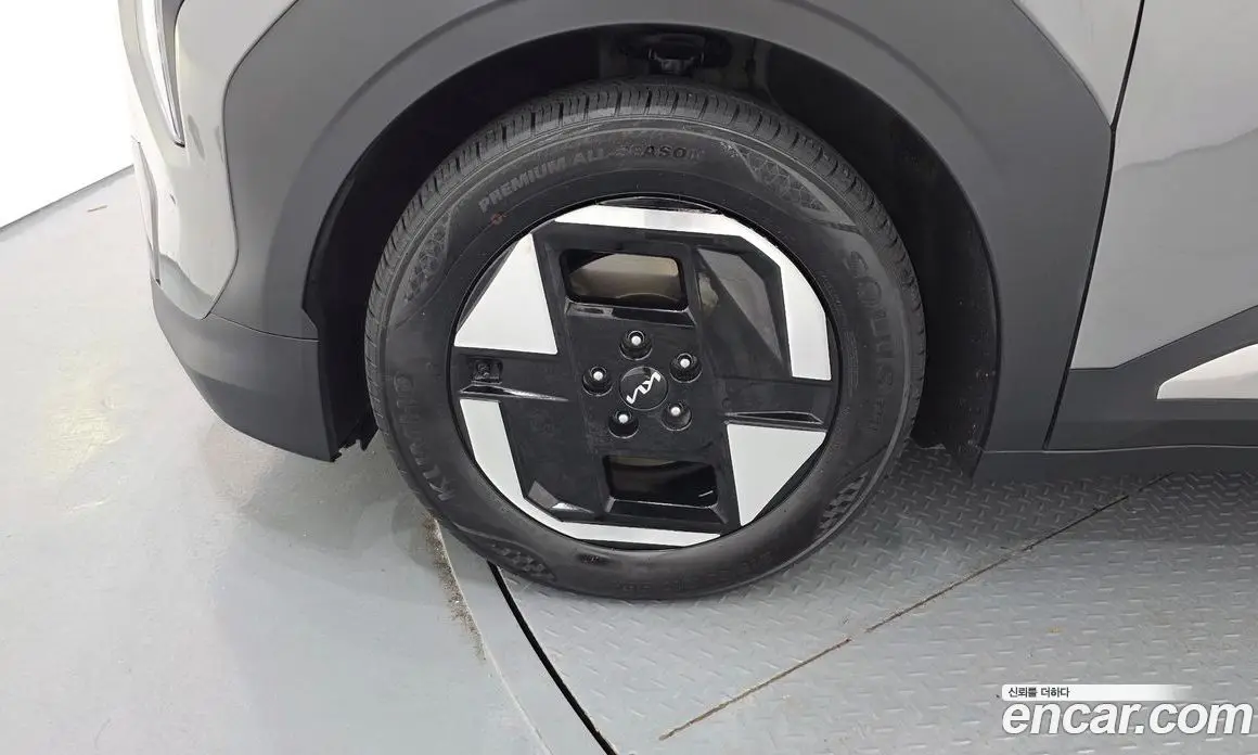 Kia EV3 2024 0.2 автомат (гидро), фото 5 Kia EV3 2024 0.2 автомат (гидро), фото 5