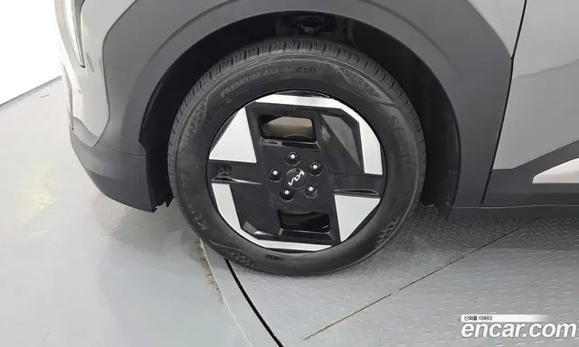 Kia EV3 2024 0.2 автомат (гидро), миниатюра 5 Kia EV3 2024 0.2 автомат (гидро), миниатюра 5