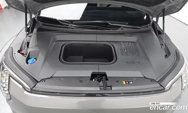 Kia EV3 2024 0.2 автомат (гидро), миниатюра 6 Kia EV3 2024 0.2 автомат (гидро), миниатюра 6