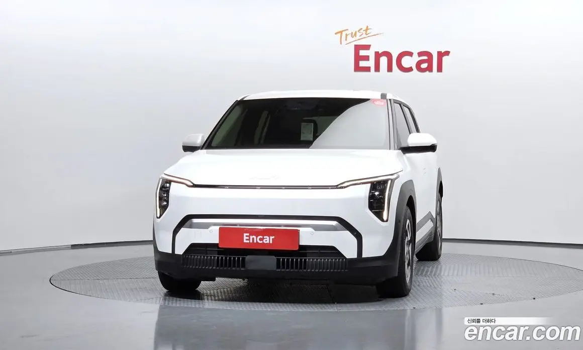 Kia EV3 2025 0.2 автомат (гидро), фото 3 Kia EV3 2025 0.2 автомат (гидро), фото 3