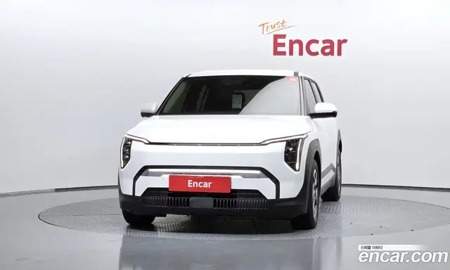 Kia EV3 2025 0.2 автомат (гидро), миниатюра 3 Kia EV3 2025 0.2 автомат (гидро), миниатюра 3