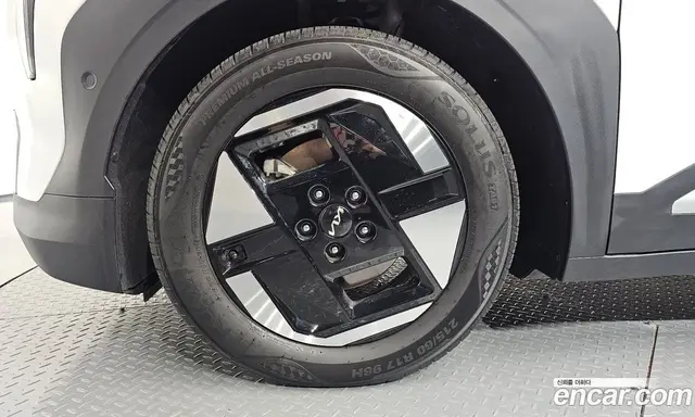 Kia EV3 2025 0.2 автомат (гидро), миниатюра 5 Kia EV3 2025 0.2 автомат (гидро), миниатюра 5