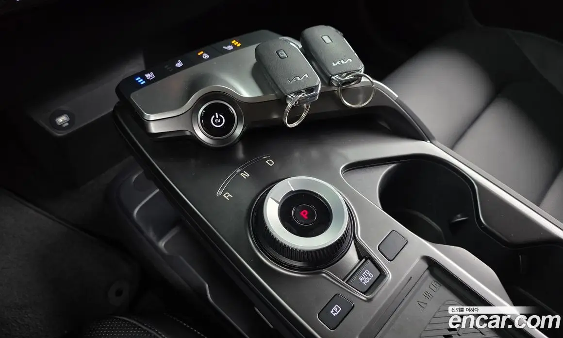 Kia EV6 2023 0.1 автомат (гидро), фото 12 Kia EV6 2023 0.1 автомат (гидро), фото 12
