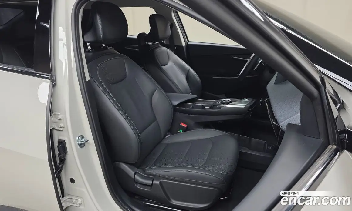 Kia EV6 2023 0.1 автомат (гидро), фото 16 Kia EV6 2023 0.1 автомат (гидро), фото 16