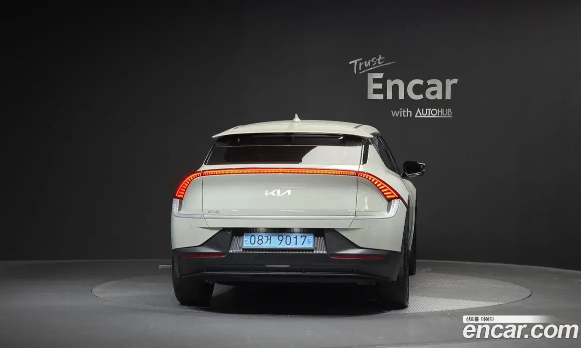 Kia EV6 2023 0.1 автомат (гидро), фото 4 Kia EV6 2023 0.1 автомат (гидро), фото 4