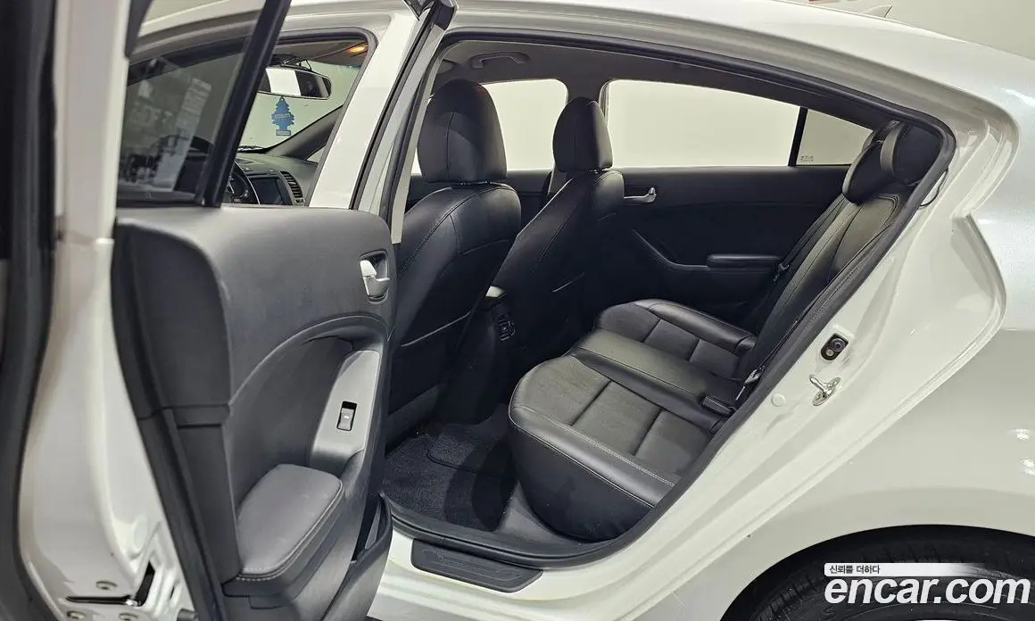 Kia K3 2014 1.6 автомат (гидро), фото 16 Kia K3 2014 1.6 автомат (гидро), фото 16