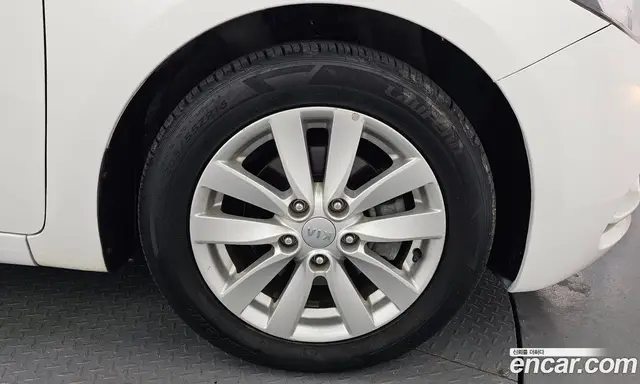 Kia K3 2014 1.6 автомат (гидро), миниатюра 5 Kia K3 2014 1.6 автомат (гидро), миниатюра 5