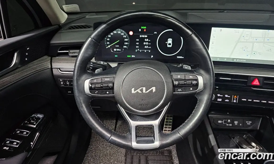 Kia K5 (Optima) 2024 2.0 автомат (гидро), фото 19 Kia K5 (Optima) 2024 2.0 автомат (гидро), фото 19