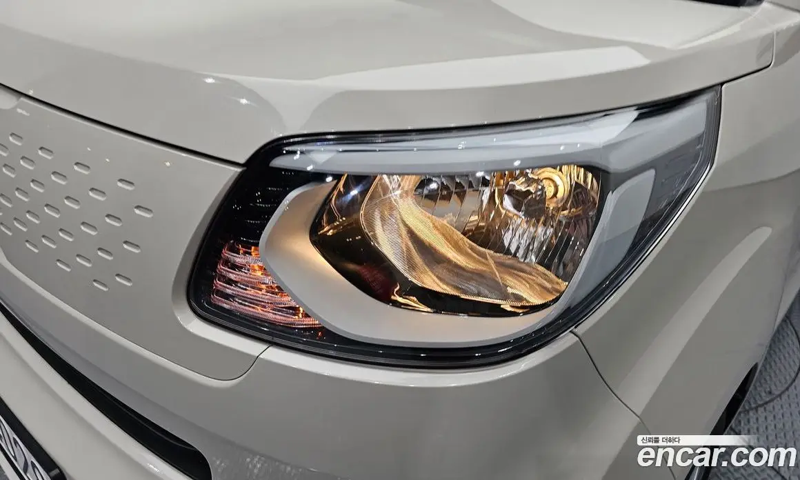 Kia Ray 2019 1.0 автомат (гидро), фото 8