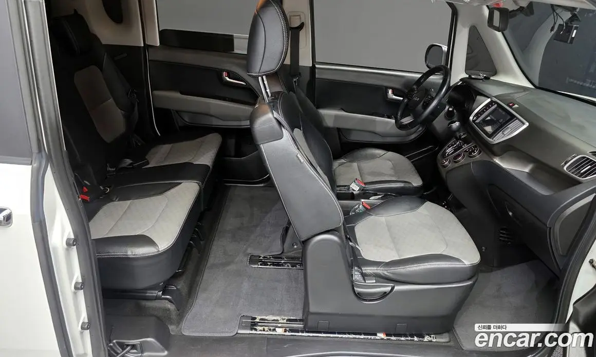 Kia Ray 2022 1.0 автомат (гидро), фото 16