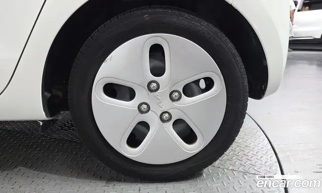 Kia Ray 2022 1.0 автомат (гидро), миниатюра 7 Kia Ray 2022 1.0 автомат (гидро), миниатюра 7