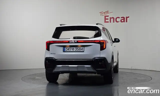 Kia Seltos 2024 1.6 автомат (гидро), миниатюра 4