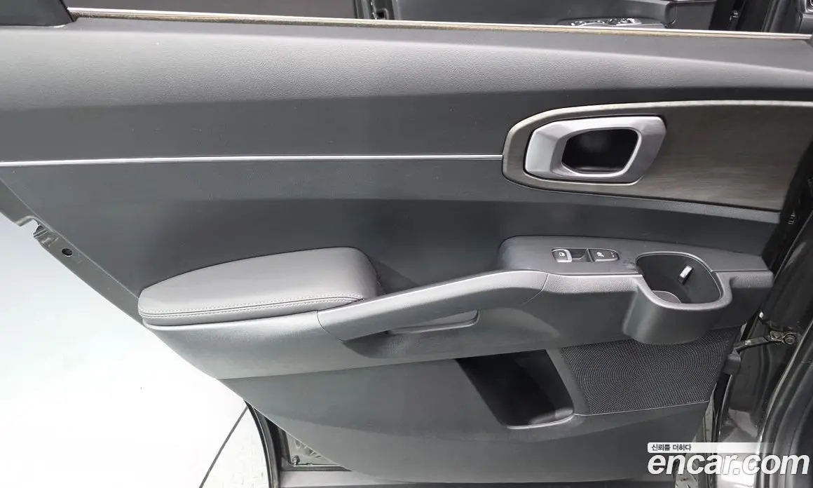 Kia Sorento 2023 2.2 автомат (гидро), фото 15 Kia Sorento 2023 2.2 автомат (гидро), фото 15