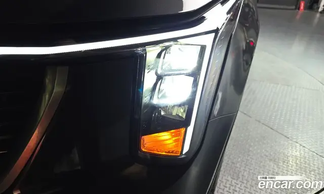 Kia Sorento 2023 2.2 автомат (гидро), миниатюра 8 Kia Sorento 2023 2.2 автомат (гидро), миниатюра 8